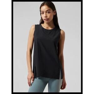 Athleta Zephyr Refined Tank top Large Black NWT New Active Wicking Shell